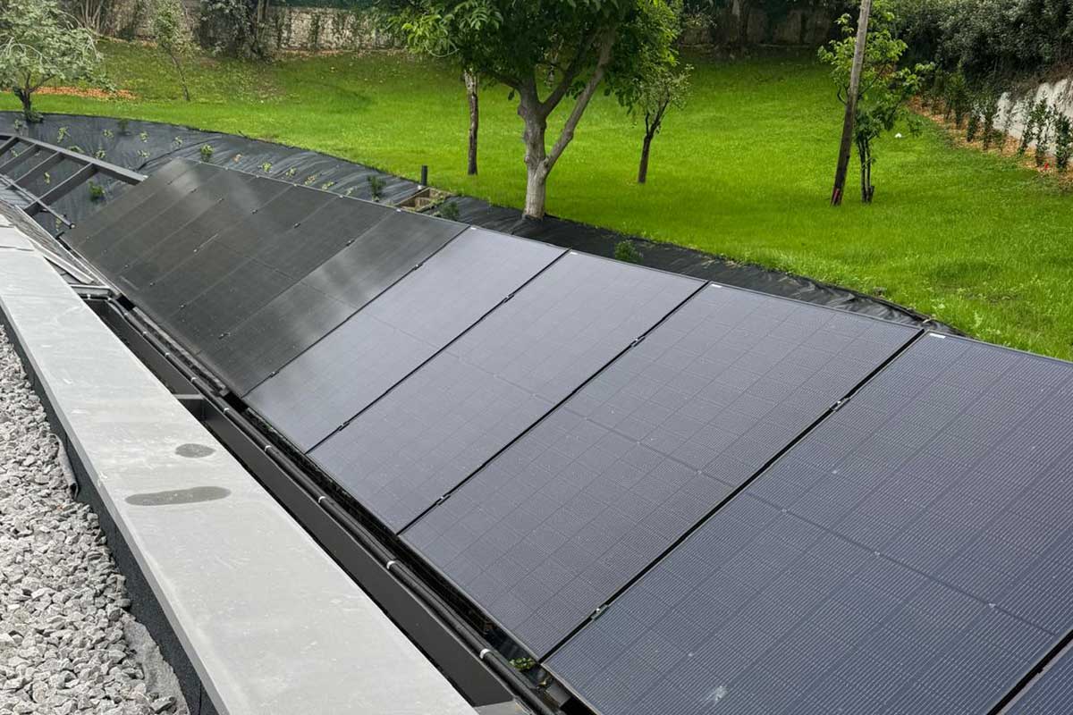 imagen instalación placas solares en Gijón y toda Asturias